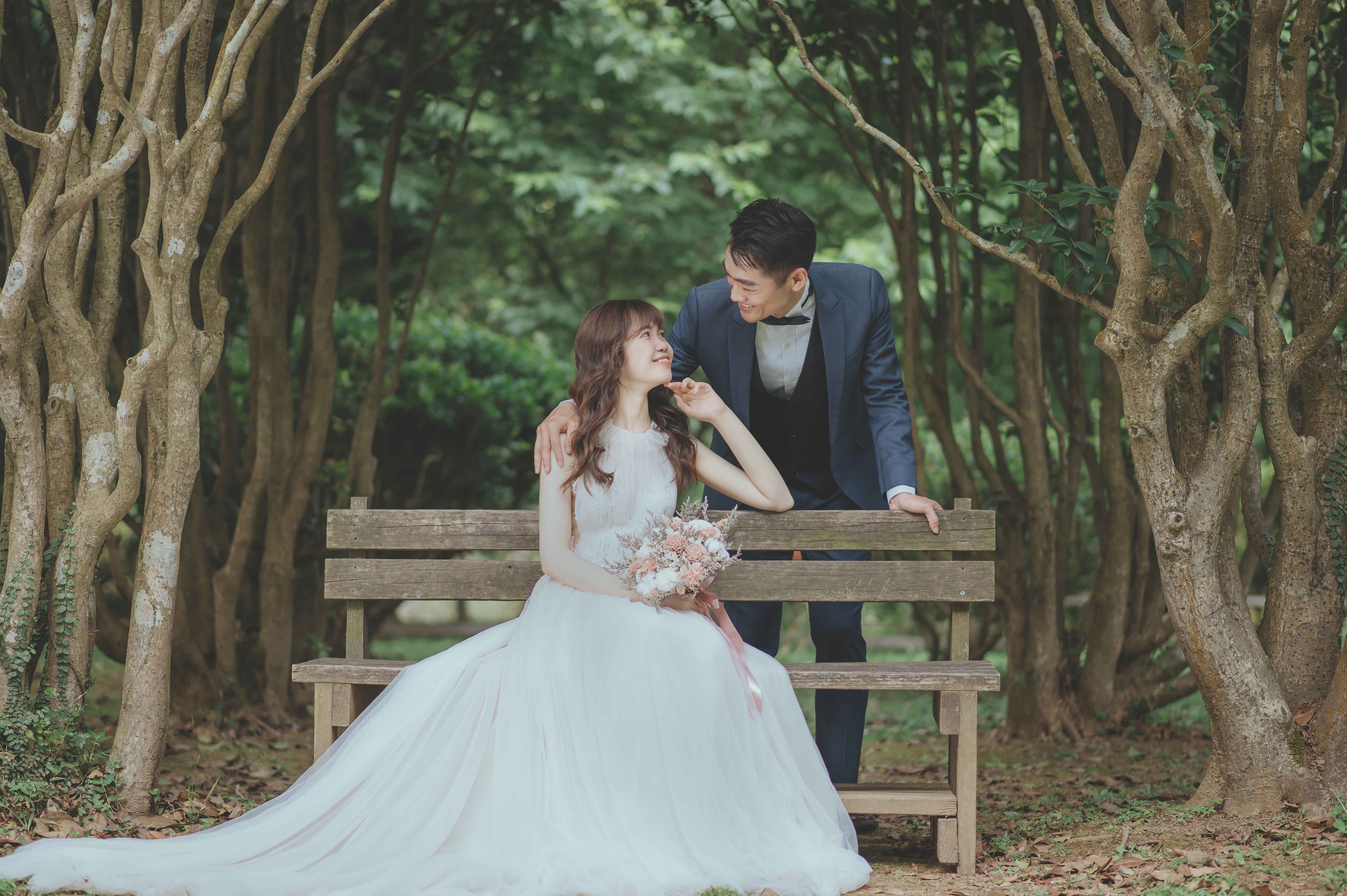 婚紗推薦 首選唯你 婚紗攝影，台北婚紗 中最推薦的高質感 婚紗照，拍婚紗 優惠實在，給新人最幸福的 婚紗攝影 體驗，客製化 婚紗照 包套，網路評價一致好評 婚紗價格 最透明的 婚紗攝影 團隊，實現您夢幻婚禮就在唯你 婚紗攝影。